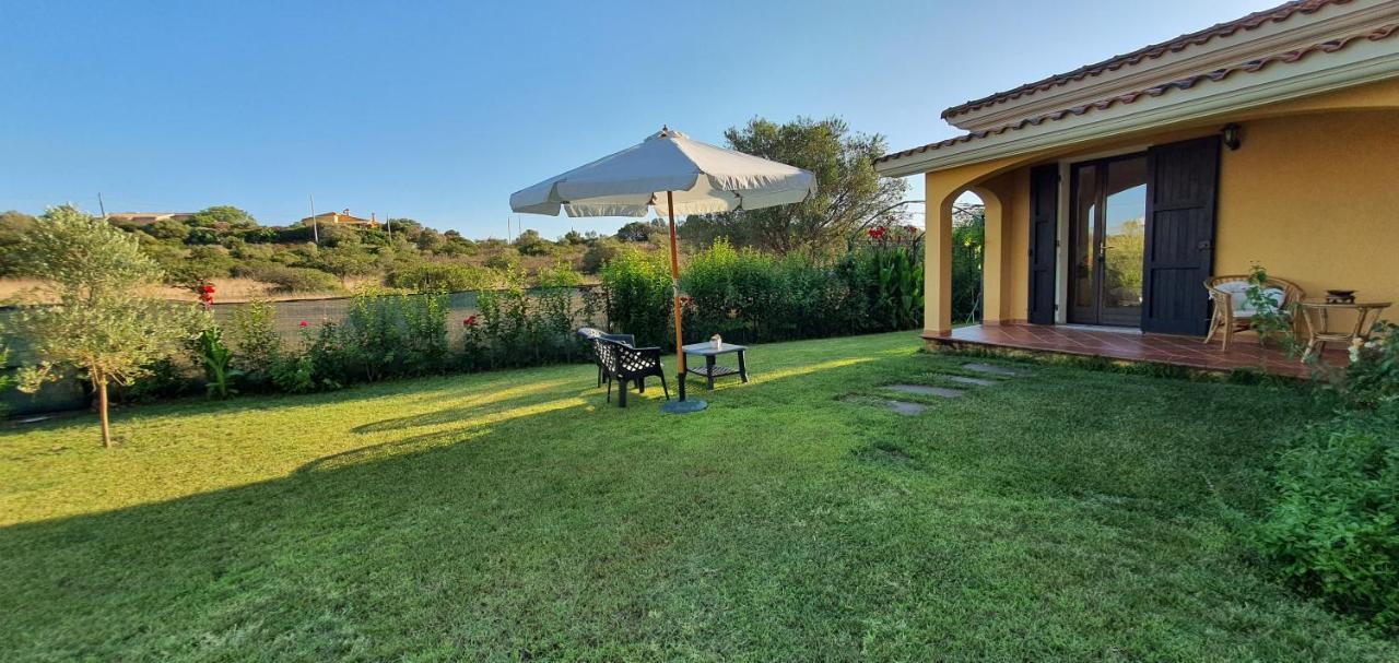 Artemisia Bed And Breakfast SantʼAnna Arresi Esterno foto