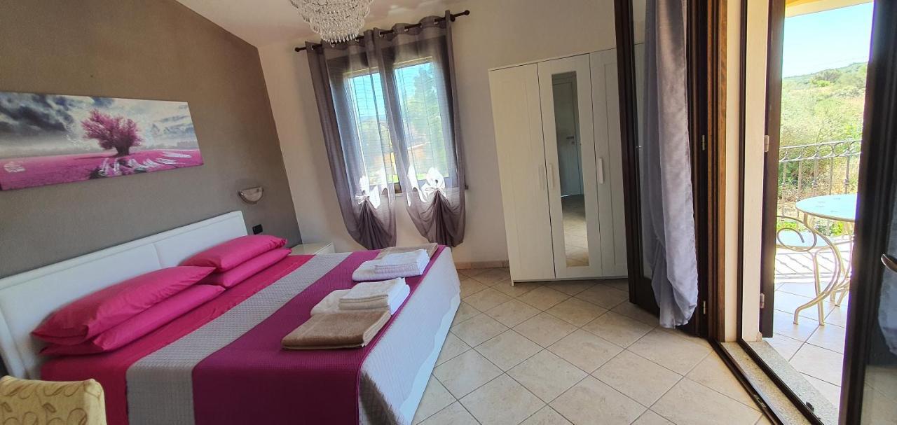 Artemisia Bed And Breakfast SantʼAnna Arresi Esterno foto
