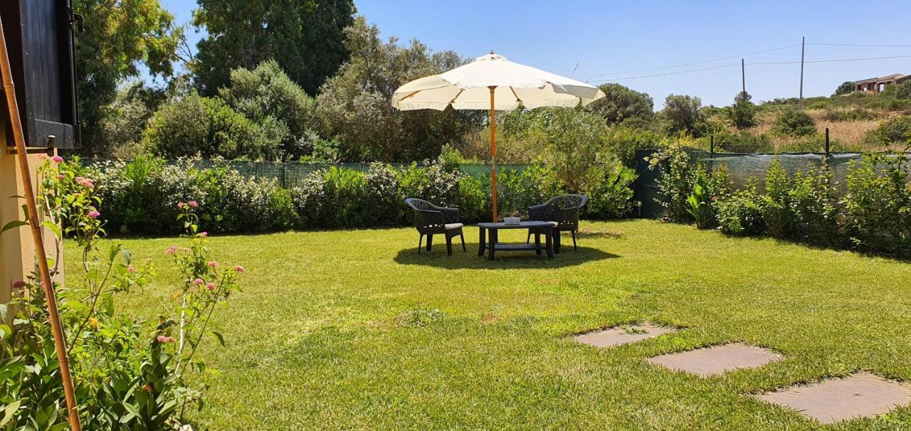 Artemisia Bed And Breakfast SantʼAnna Arresi Esterno foto