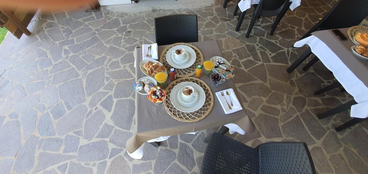 Artemisia Bed And Breakfast SantʼAnna Arresi Esterno foto
