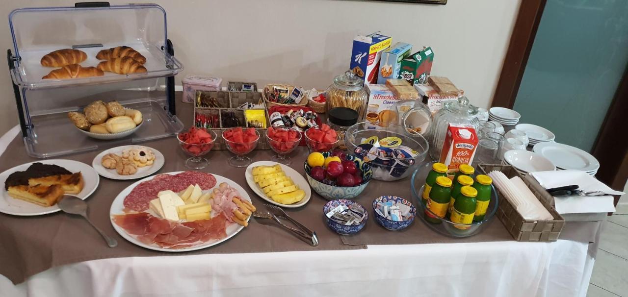 Artemisia Bed And Breakfast SantʼAnna Arresi Esterno foto