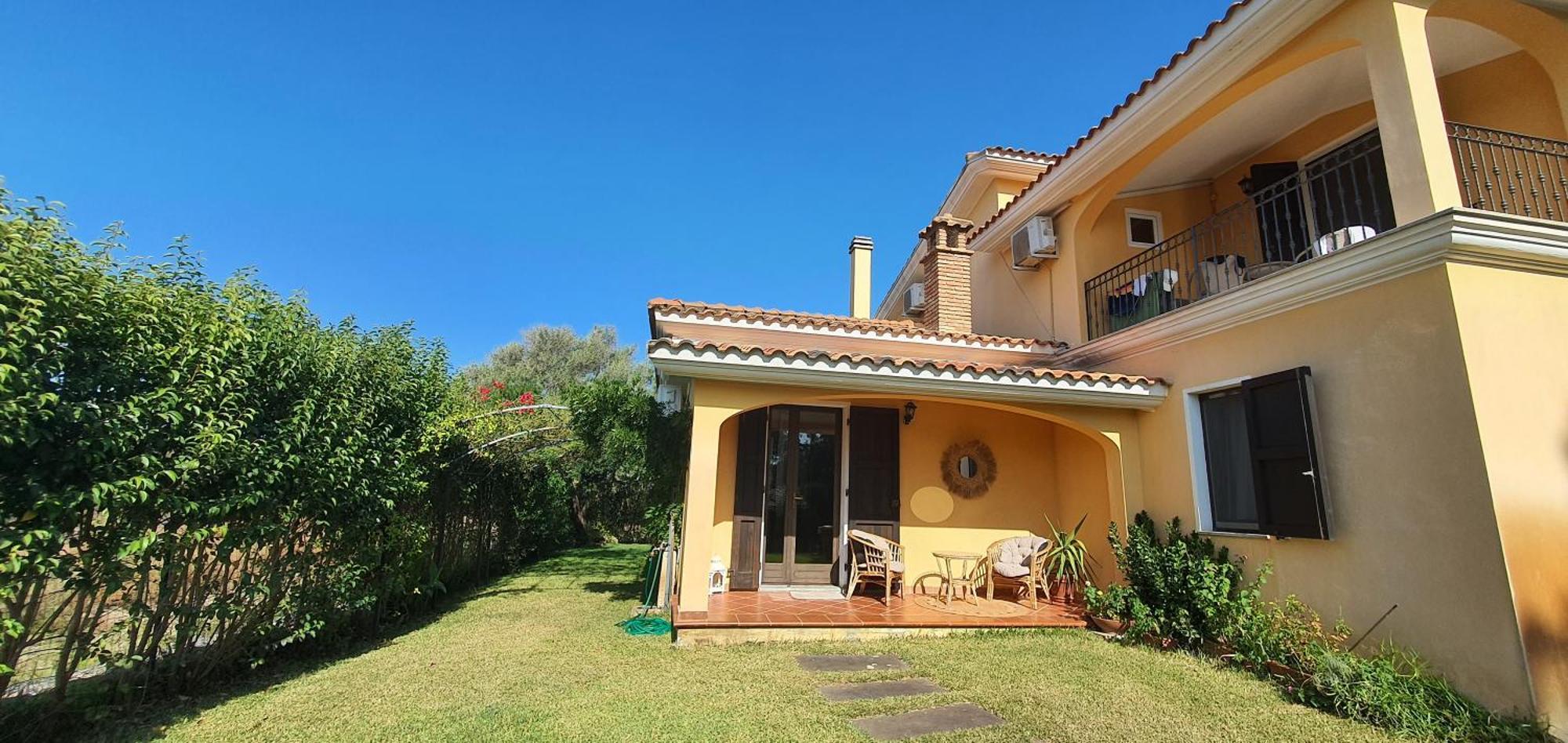 Artemisia Bed And Breakfast SantʼAnna Arresi Esterno foto